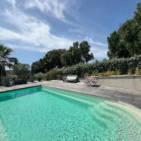 Maison De Vacances Avec Piscine Et Spa Privatif Pres De Montpellier - L'Instant Bien Etre Vailhauques