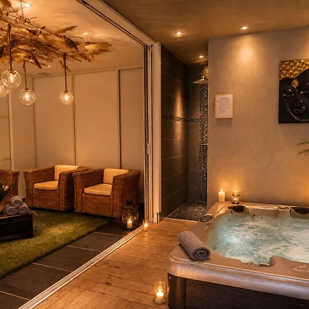 بيت ضيافة Maison De Vacances Avec Piscine Et Spa Privatif Pres De Montpellier - L'Instant Bien Etre Vailhauques